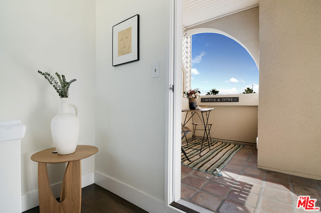 Marina Del Rey, CA, 90292