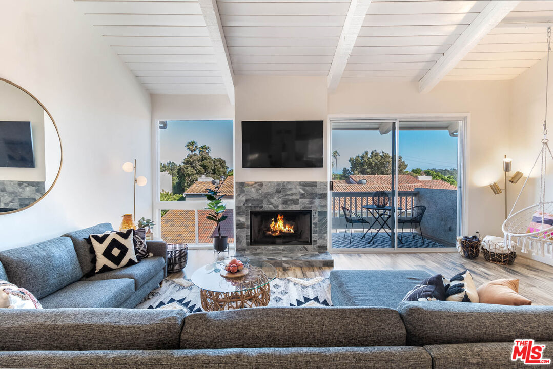 Malibu, CA, 90265