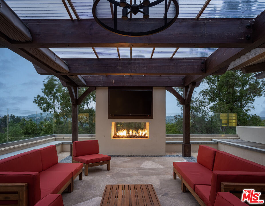 25120 Jim Bridger Rd