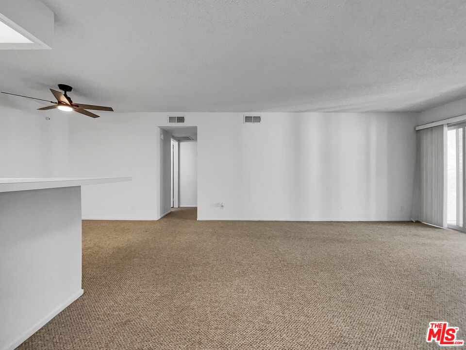 4712 Park Granada Unit: 183