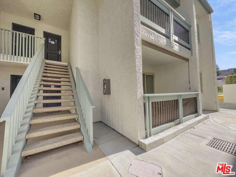 4712 Park Granada Unit: 183