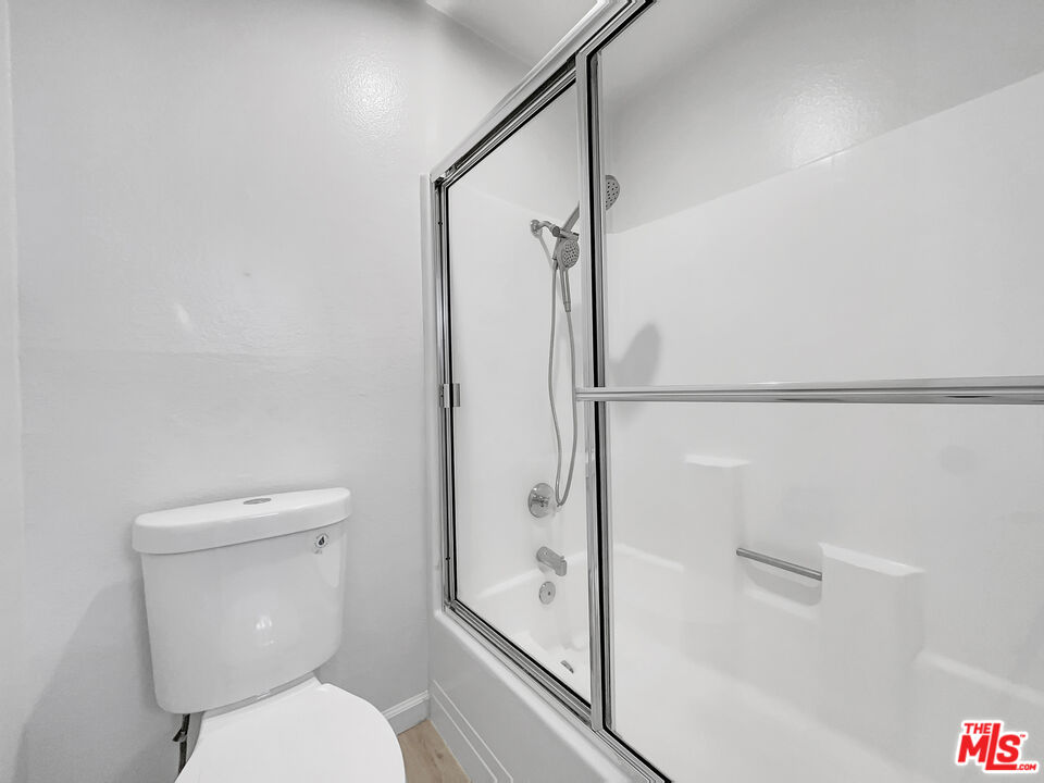 4712 Park Granada Unit: 183