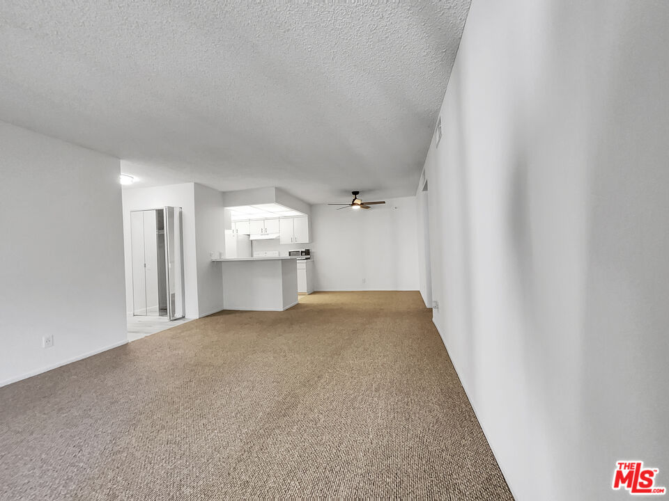 4712 Park Granada Unit: 183