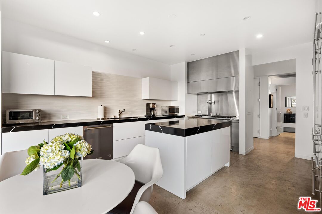 10430 Wilshire Blvd Unit: 505