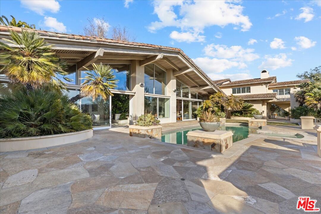 25120 Jim Bridger Rd
