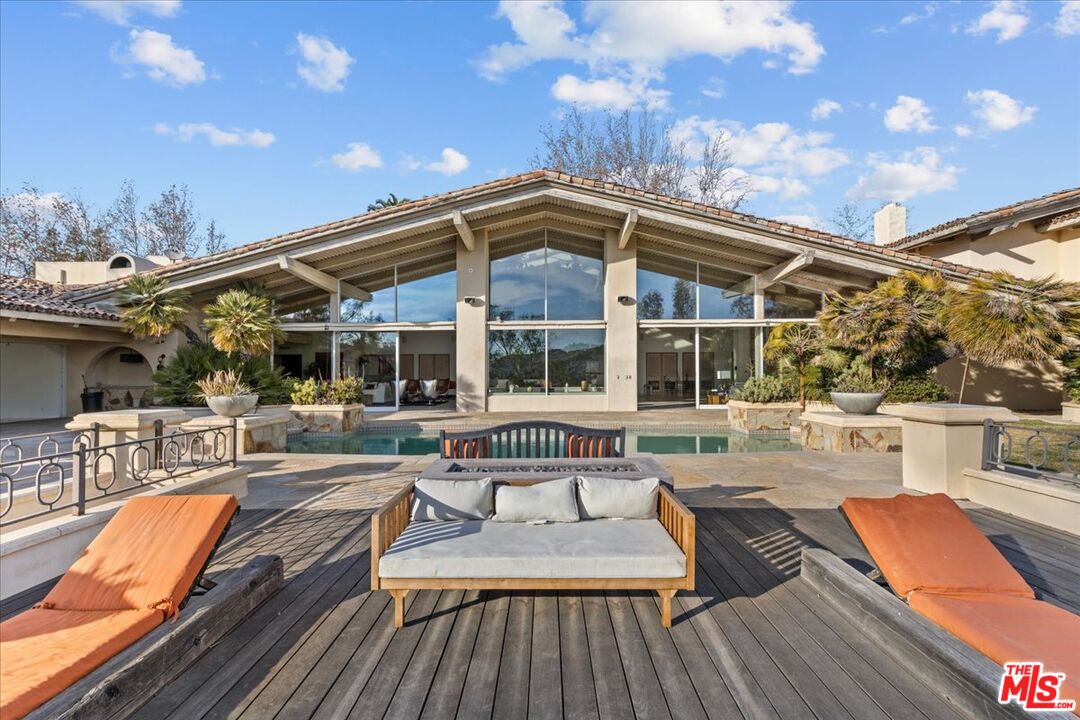 25120 Jim Bridger Rd
