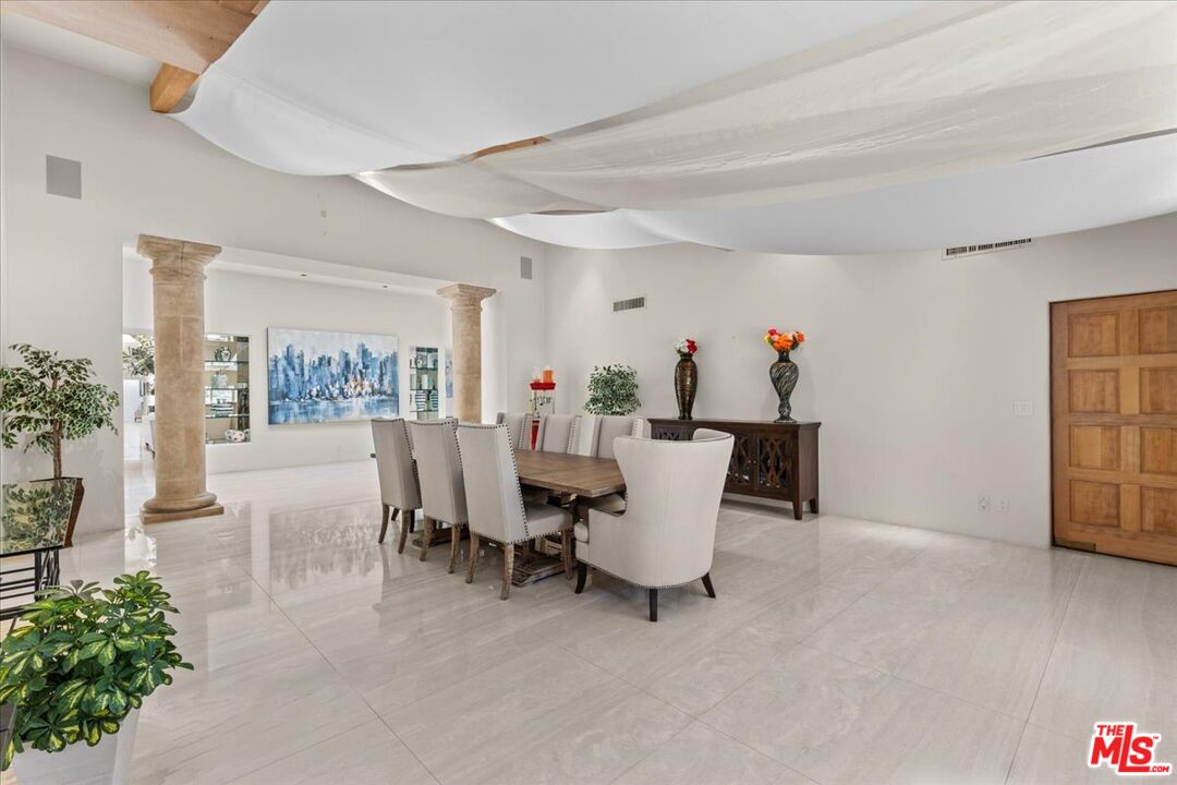 25120 Jim Bridger Rd