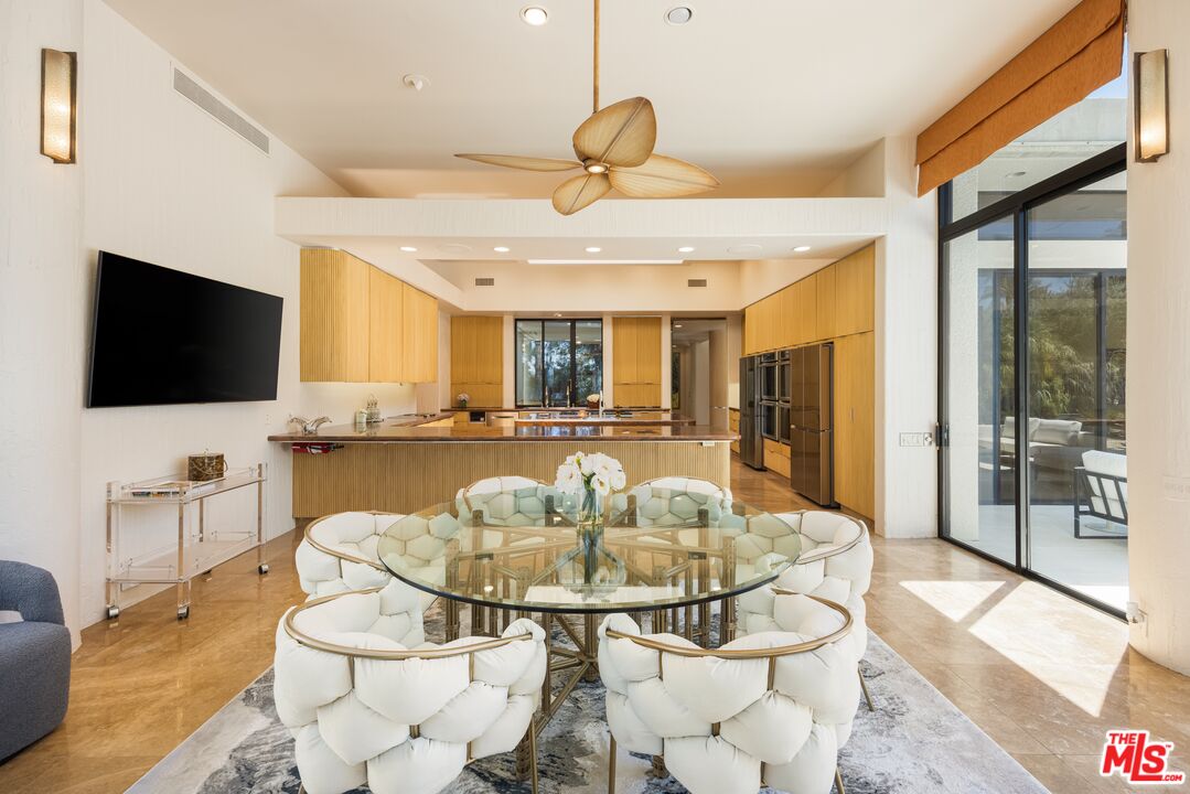 3 Mozart Ln
