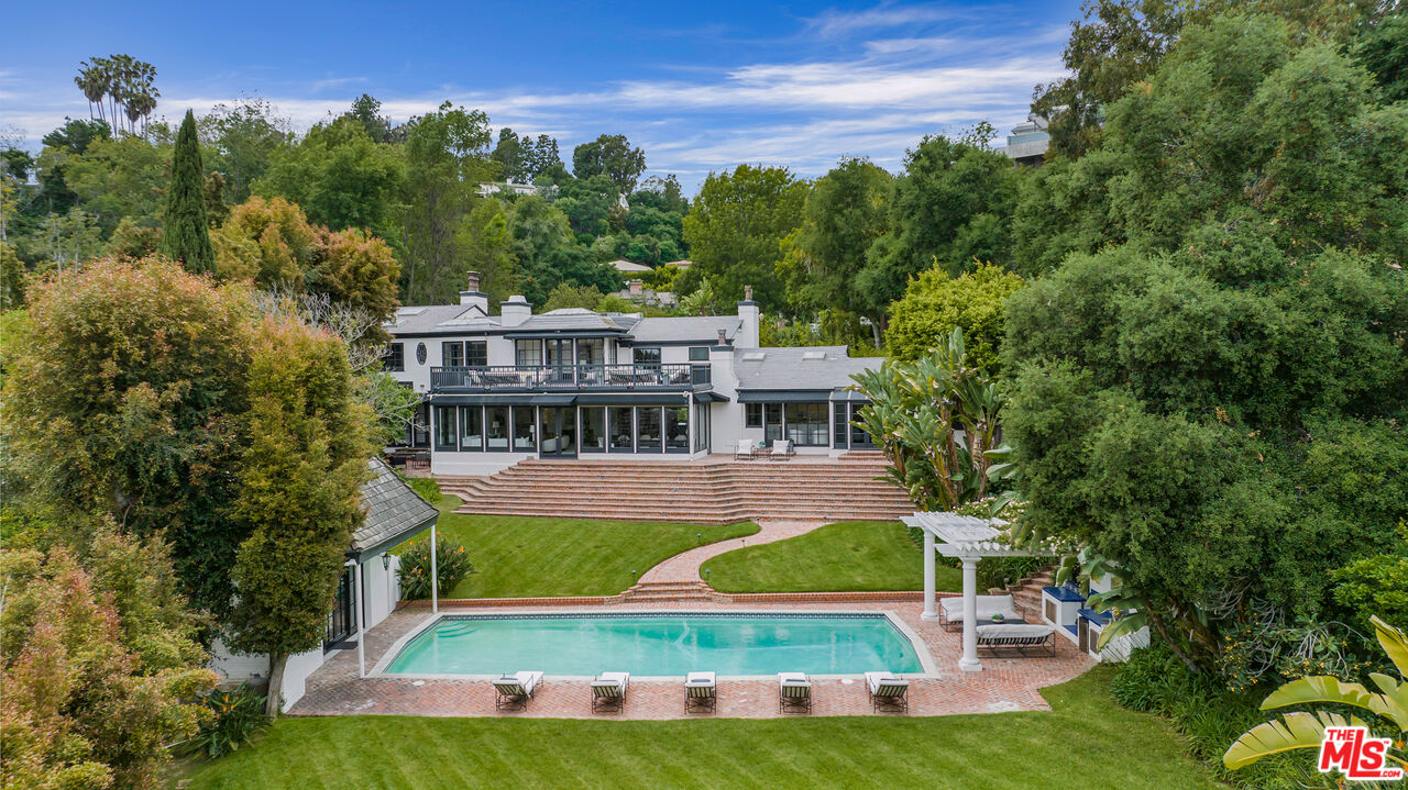 10981 Bellagio Rd