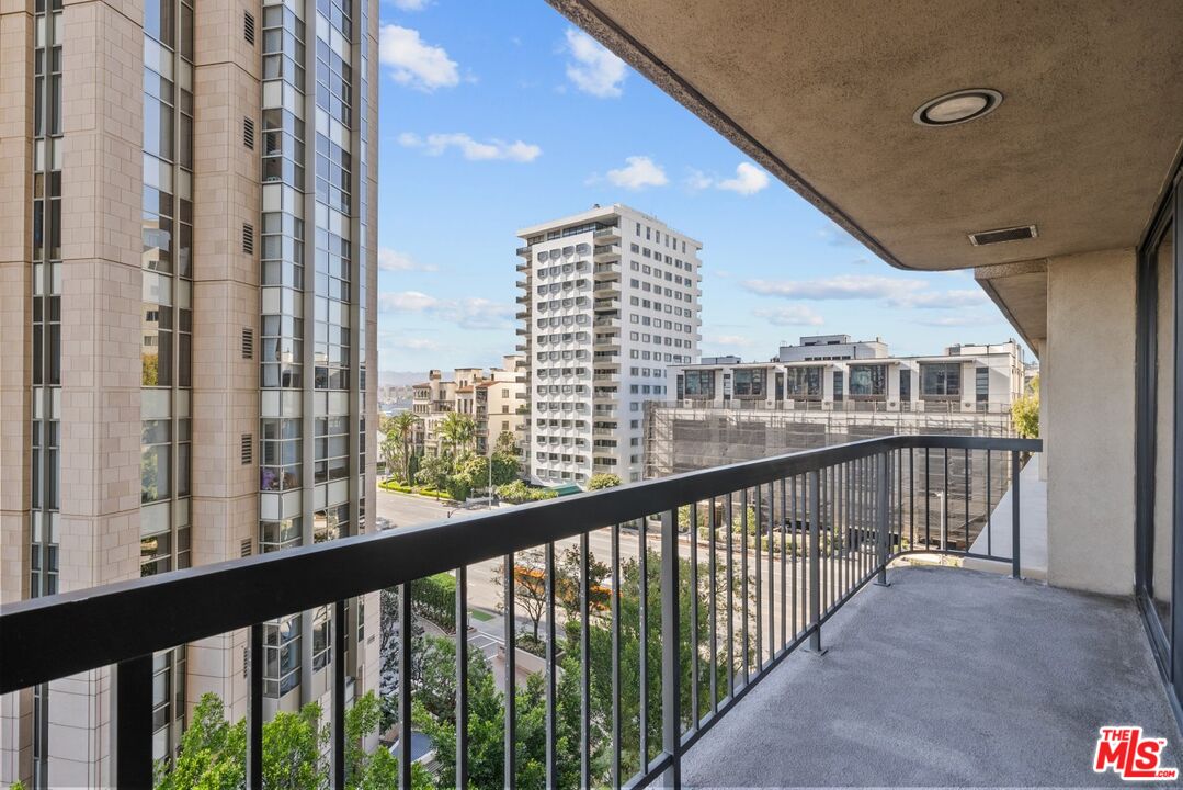 10750 Wilshire Blvd Unit: 501