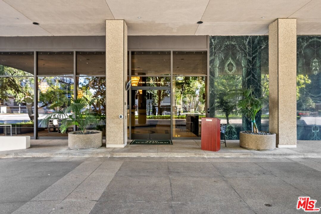 10750 Wilshire Blvd Unit: 501