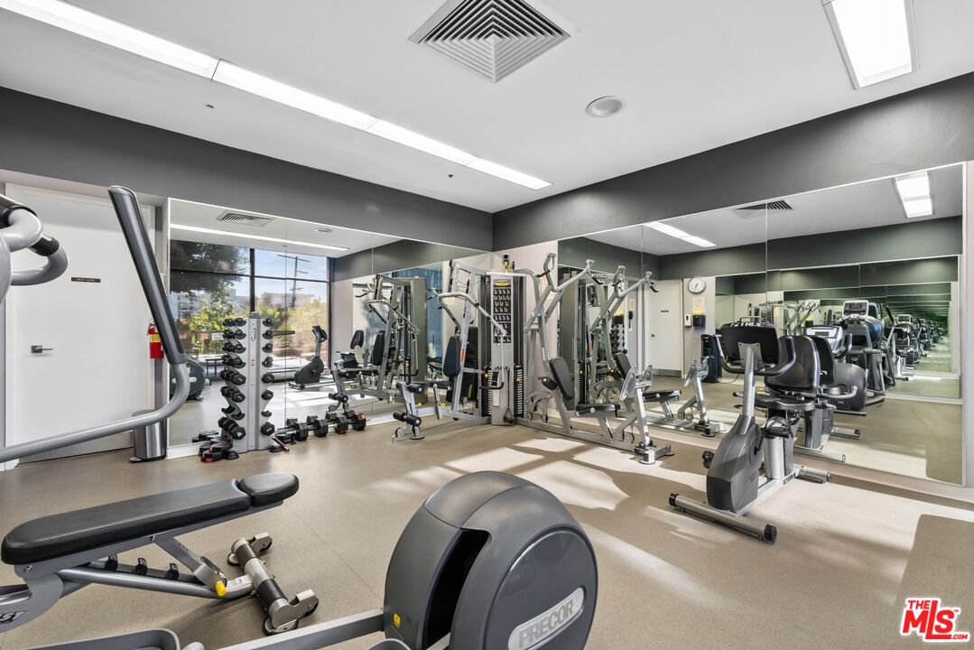 10750 Wilshire Blvd Unit: 501