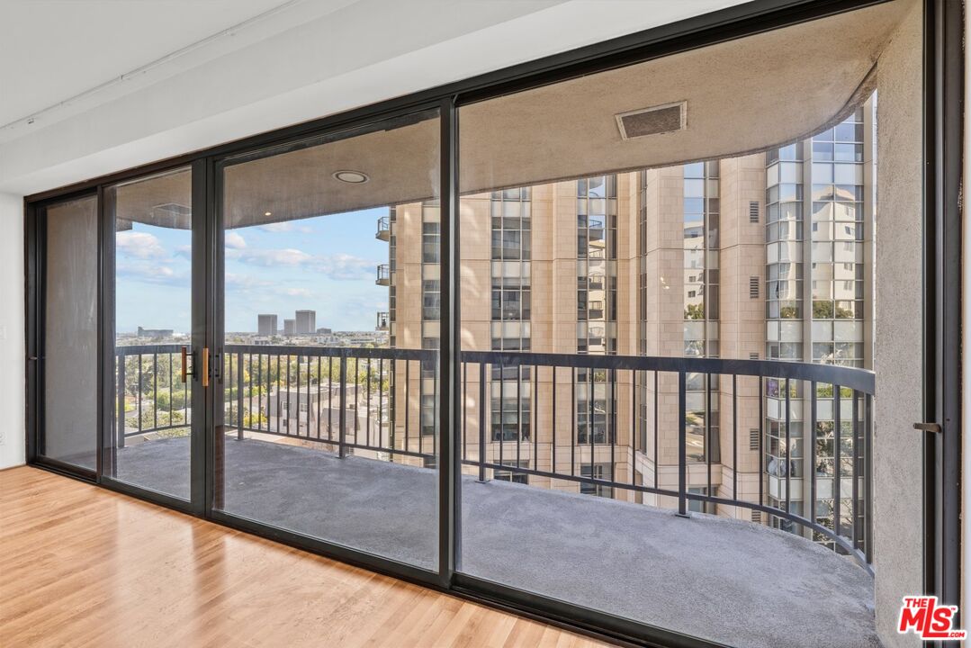 10750 Wilshire Blvd Unit: 501