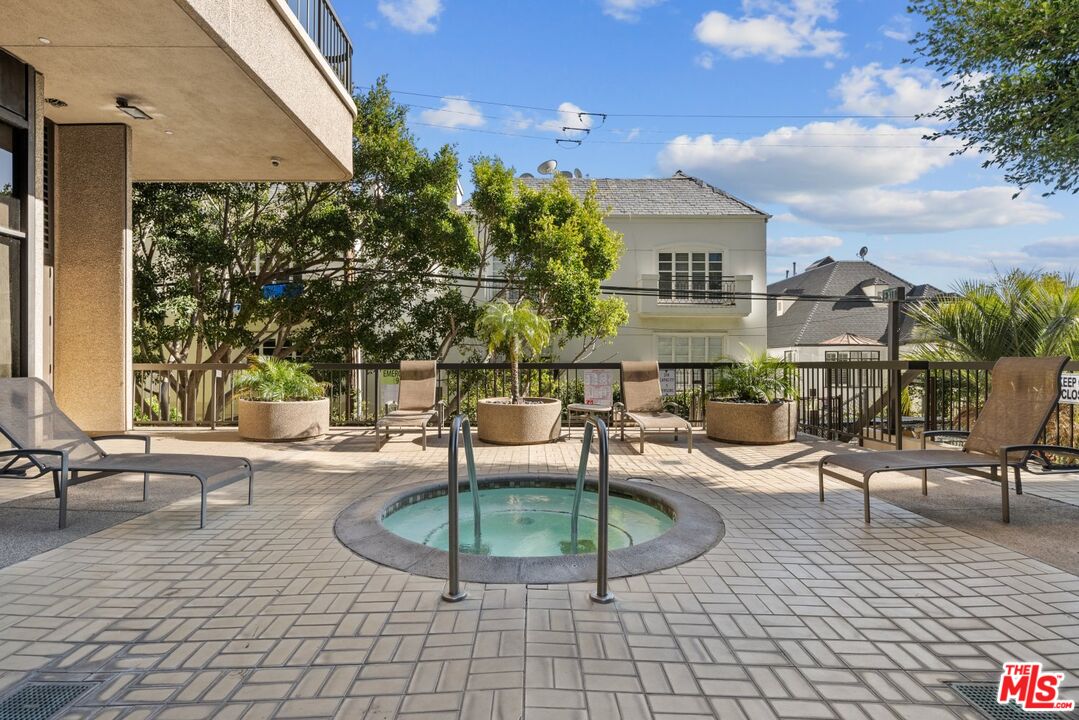 10750 Wilshire Blvd Unit: 501