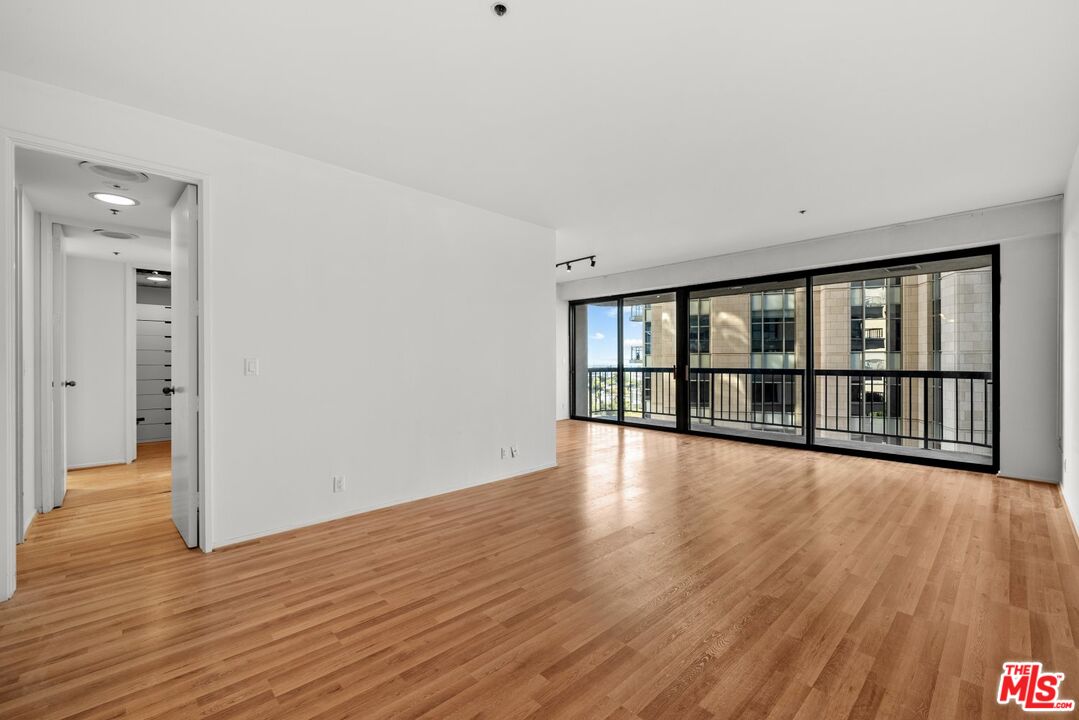 10750 Wilshire Blvd Unit: 501