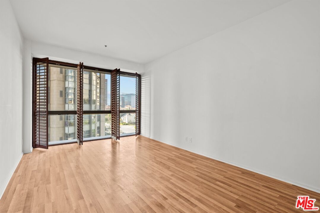 10750 Wilshire Blvd Unit: 501