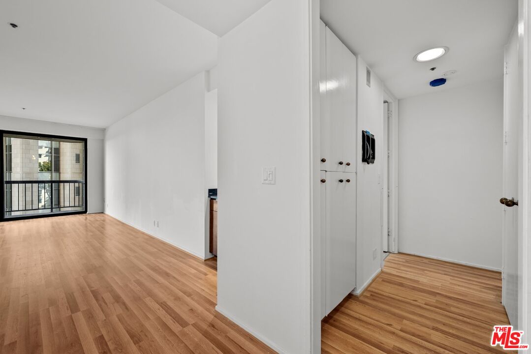 10750 Wilshire Blvd Unit: 501