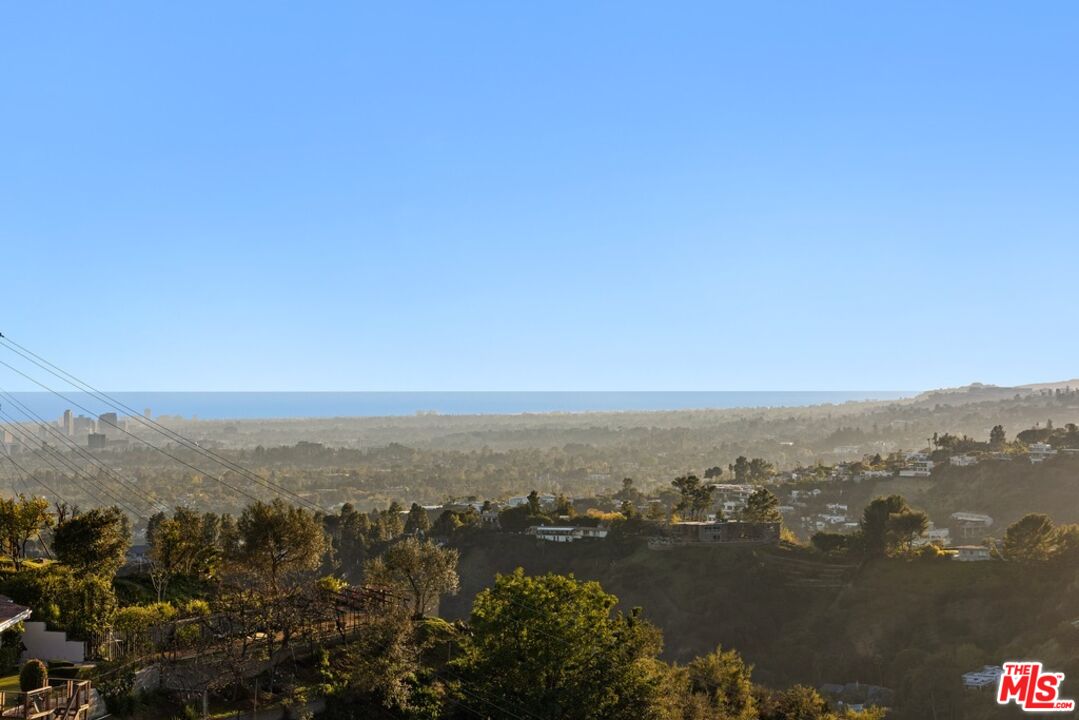 Stunning Ocean-View Trousdale Estate