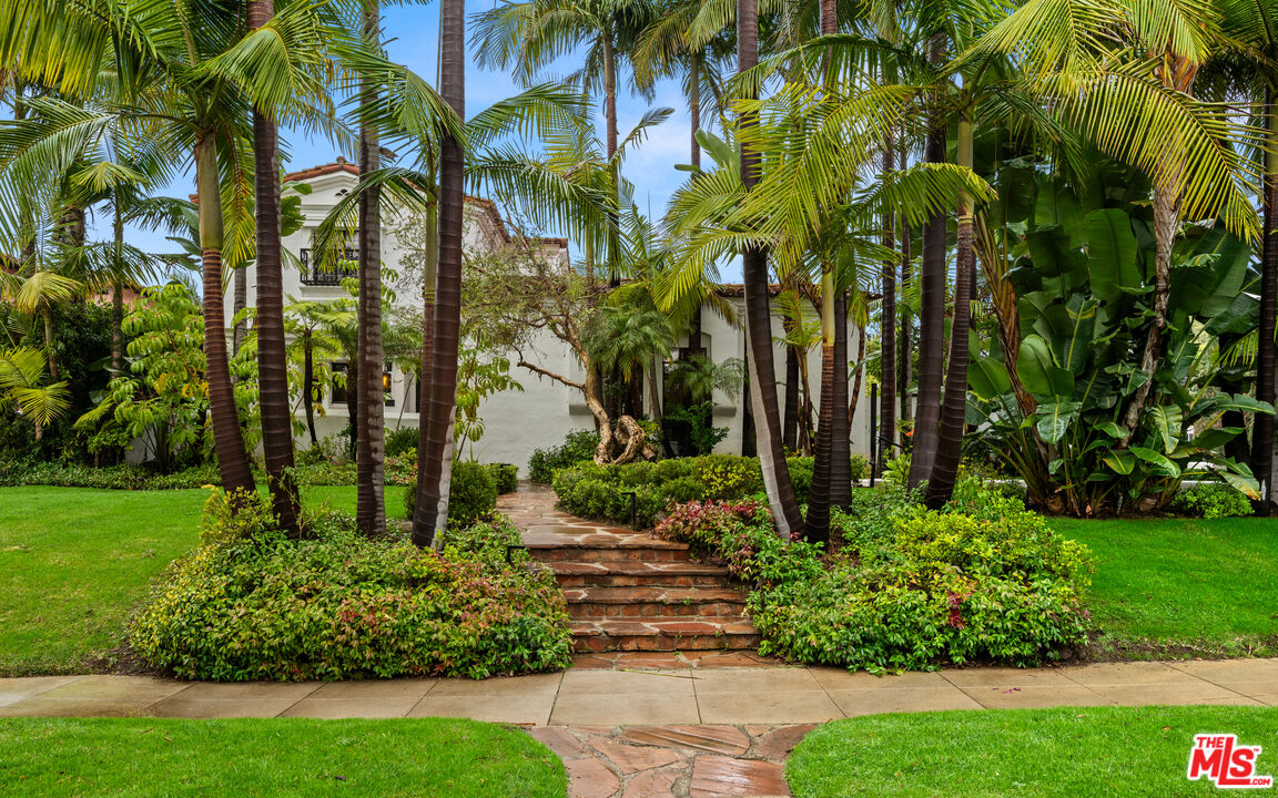 Beverly Hills, CA, 90210