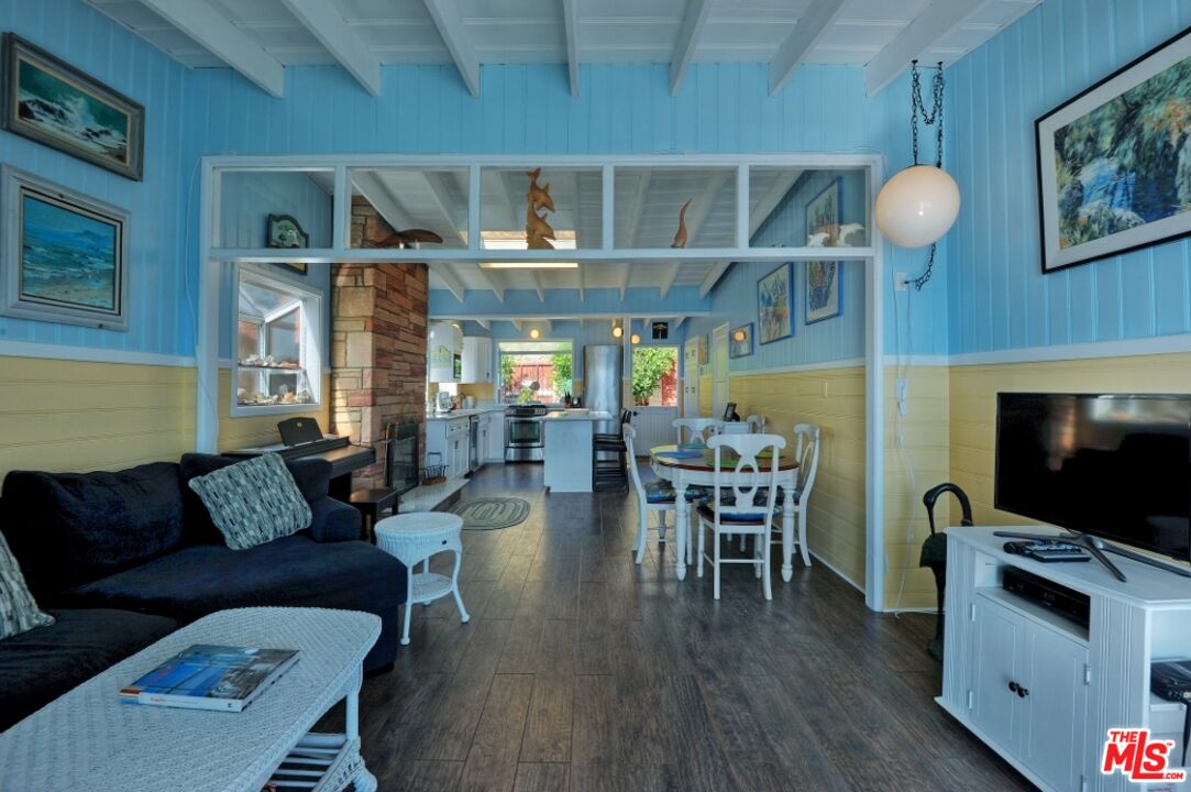 24528 MALIBU RD