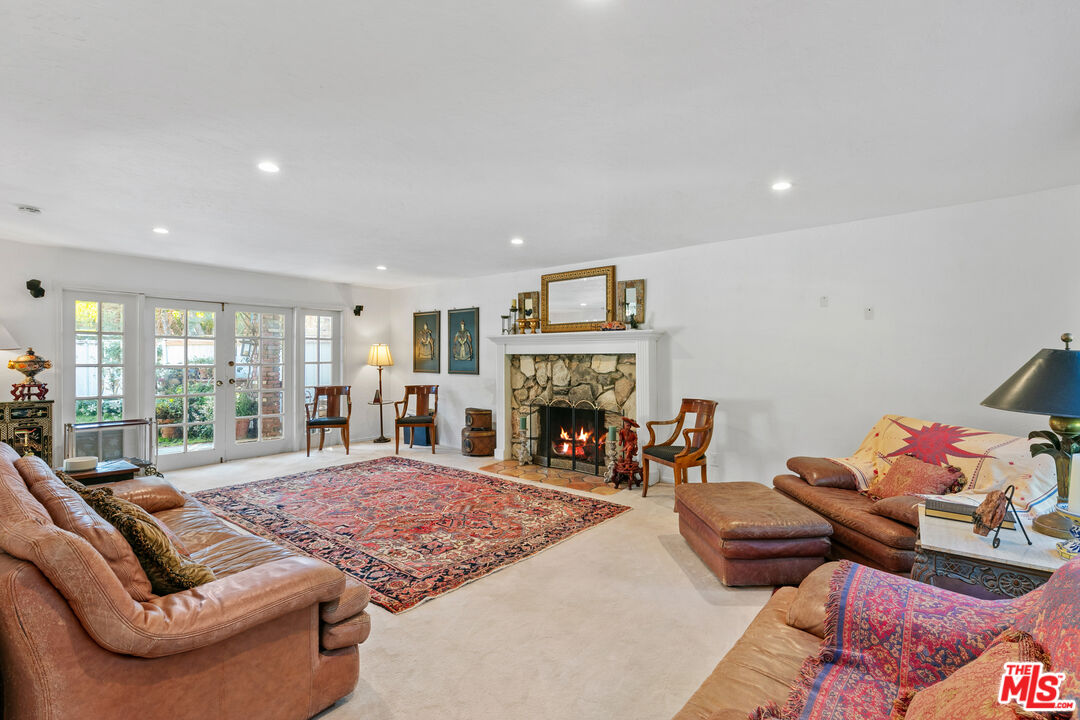 30602 Vista Sierra Dr