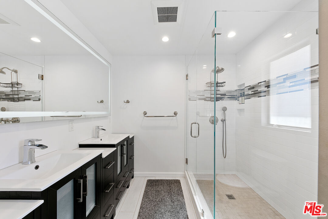 30602 Vista Sierra Dr