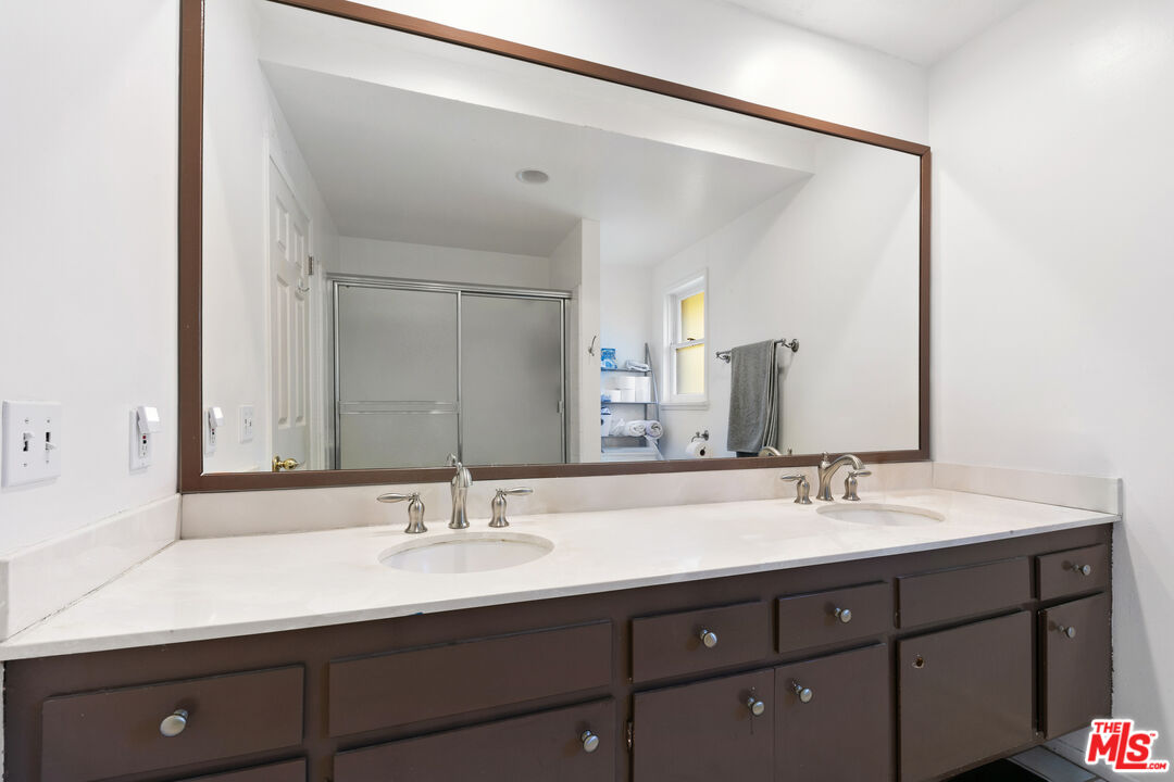 30602 Vista Sierra Dr