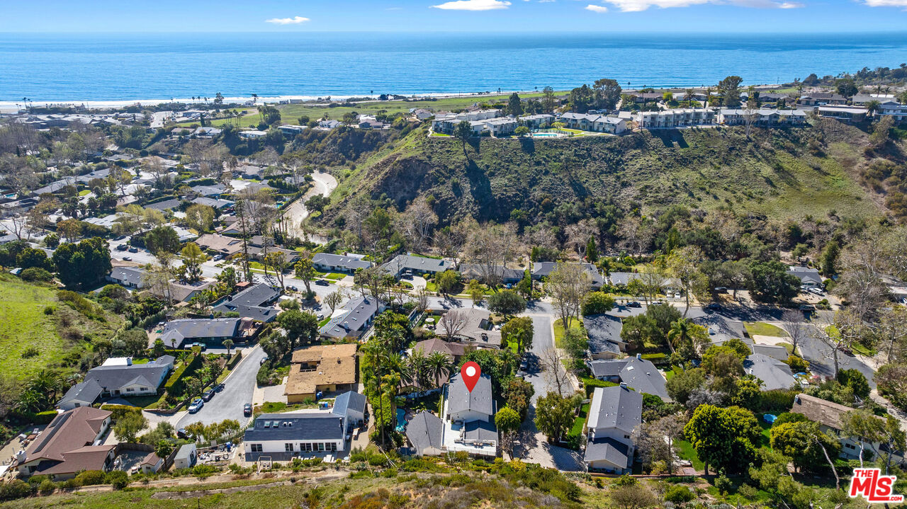 30602 Vista Sierra Dr