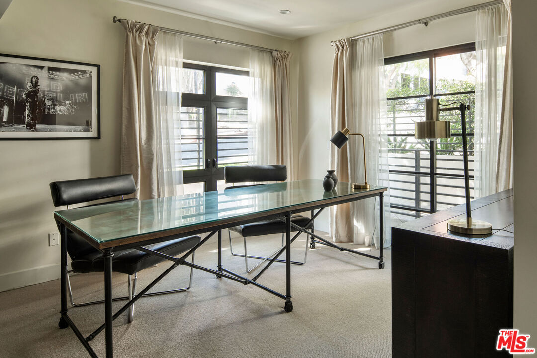 8788 Shoreham Drive Unit: 10