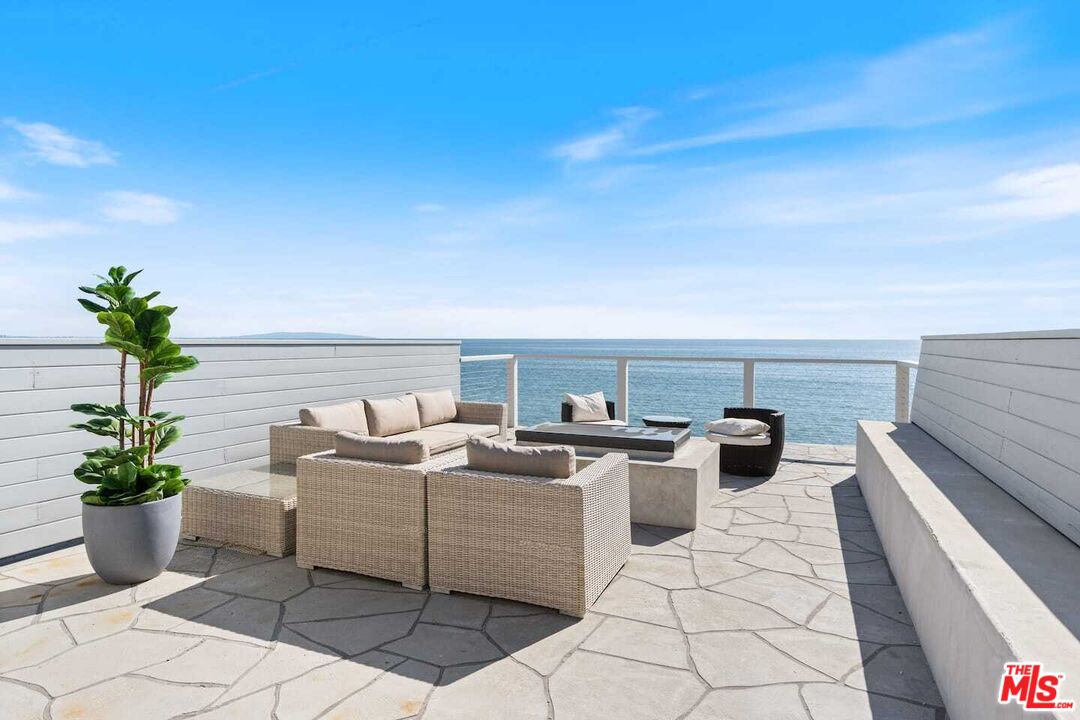 Malibu, CA, 90265