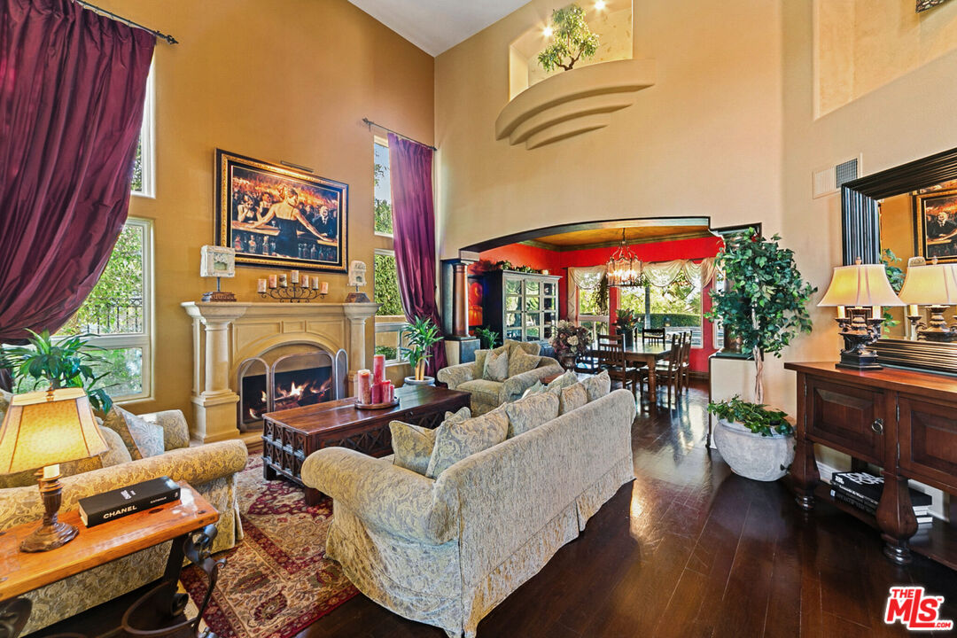 24822 Wooded Vista