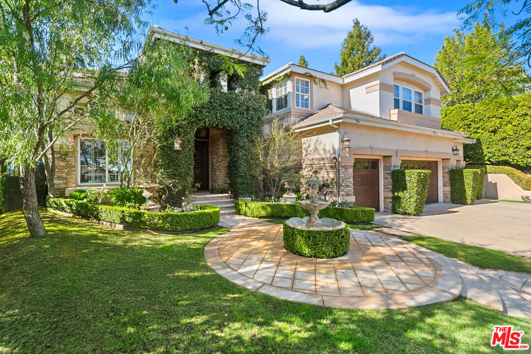 24822 Wooded Vista