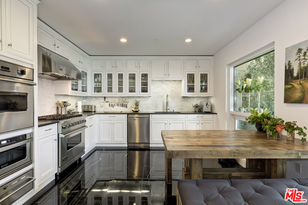 1 W Century Dr Unit: 17C