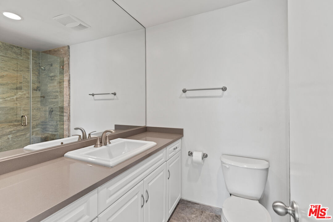 1340 S Beverly Glen Blvd Unit: 107