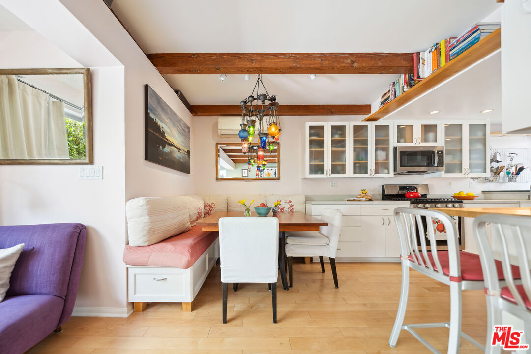 1231 24th St Unit: 3