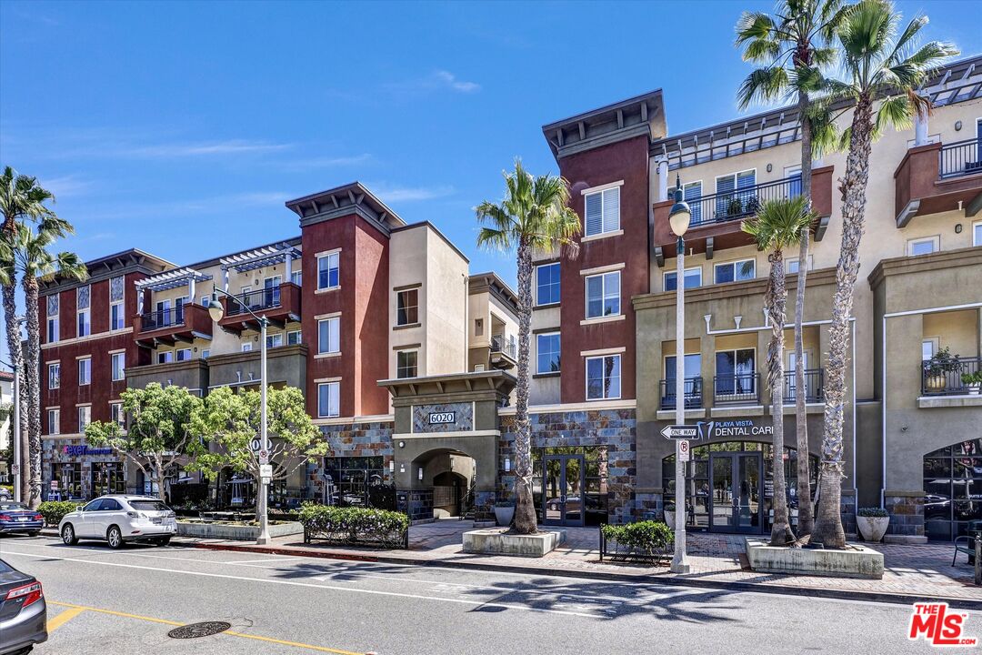 6020 Seabluff Dr Unit: 401