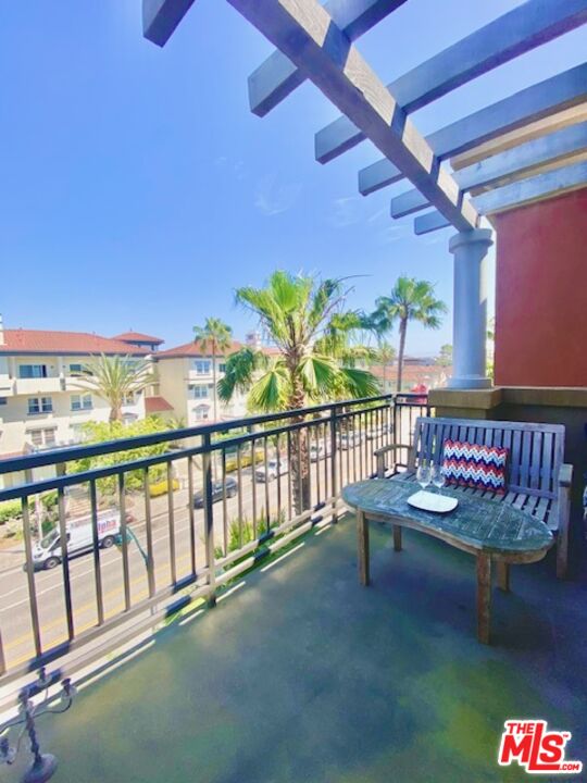6020 Seabluff Dr Unit: 401
