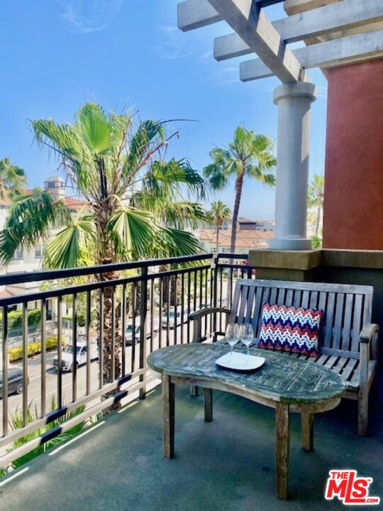 6020 Seabluff Dr Unit: 401