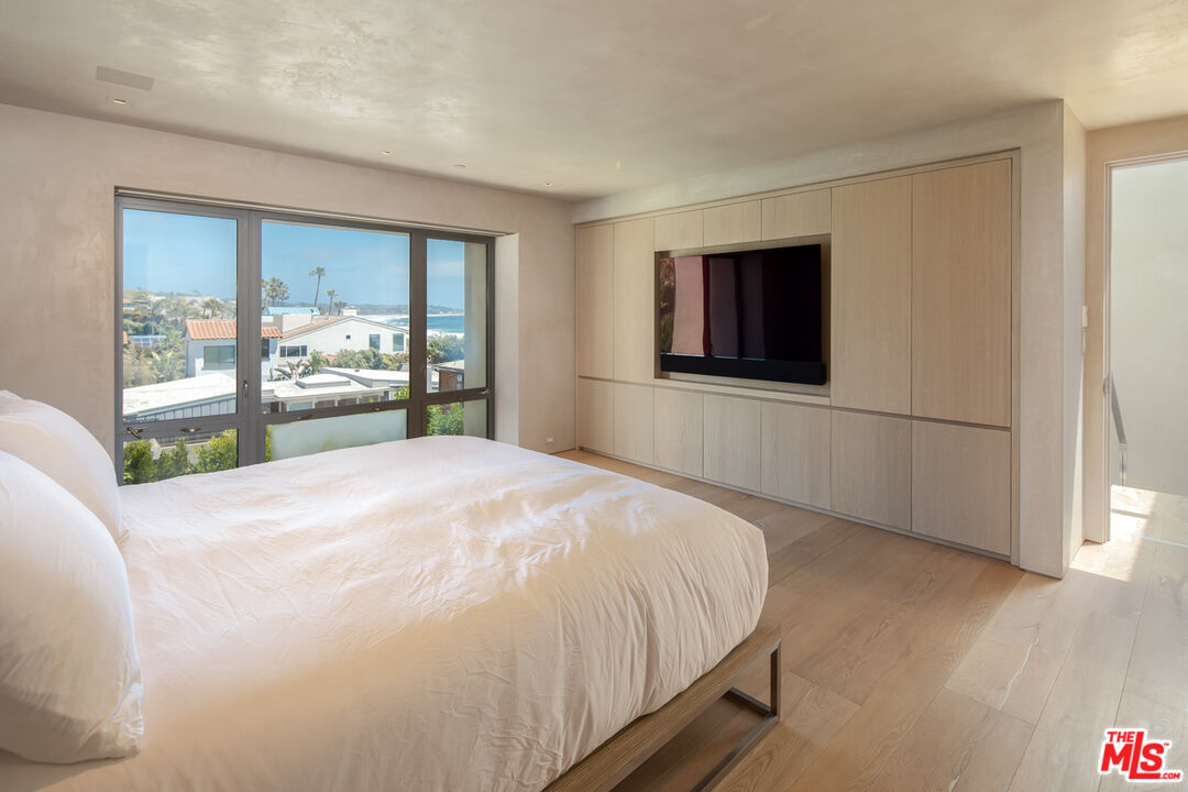 31346 Broad Beach Rd