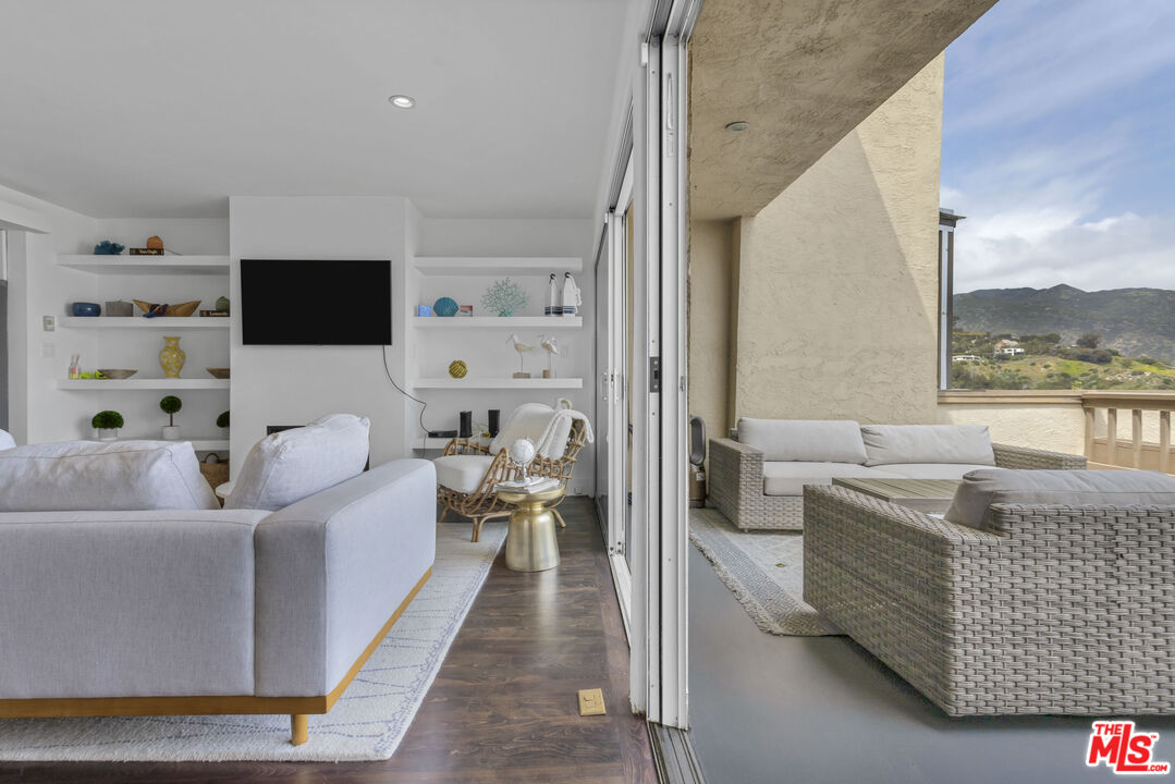 23910 De Ville Way Unit: D