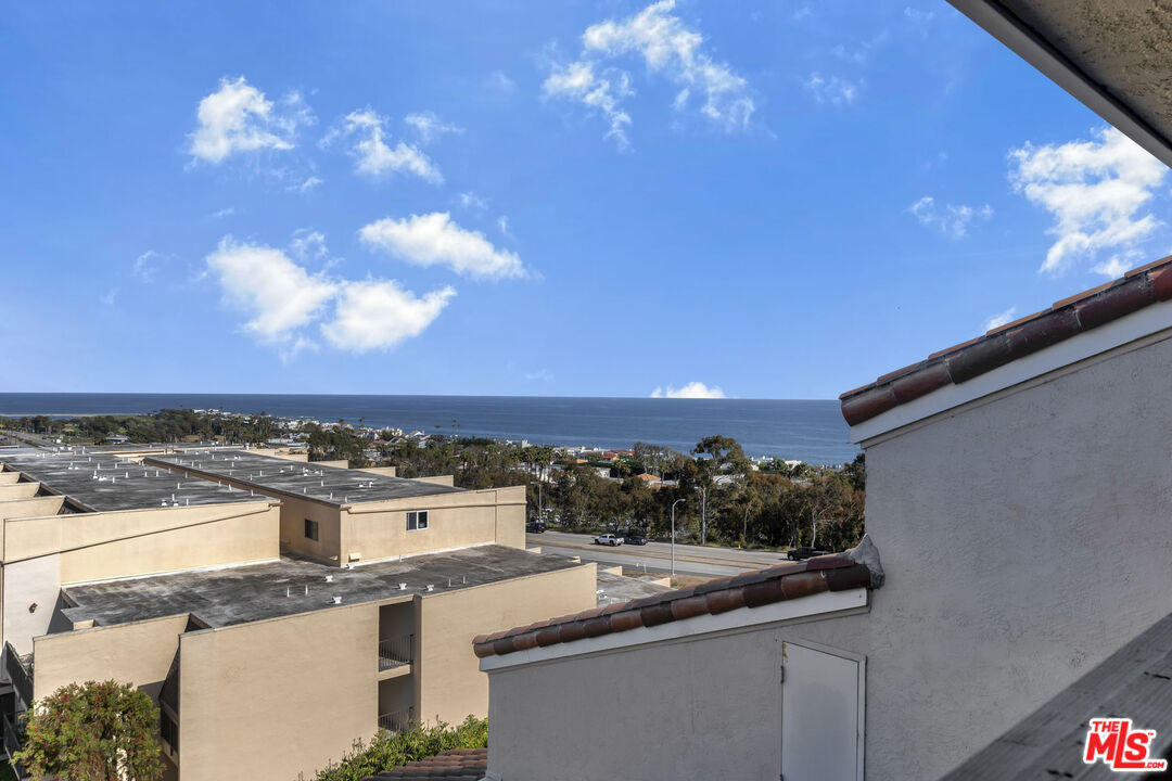 23910 De Ville Way Unit: D