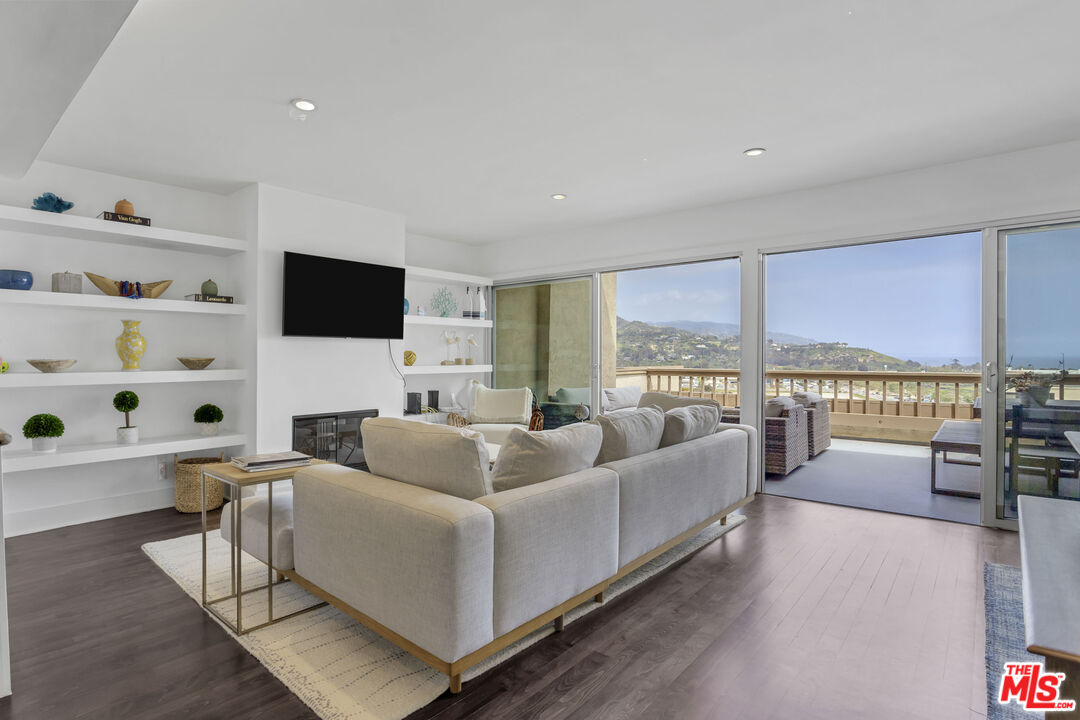 23910 De Ville Way Unit: D