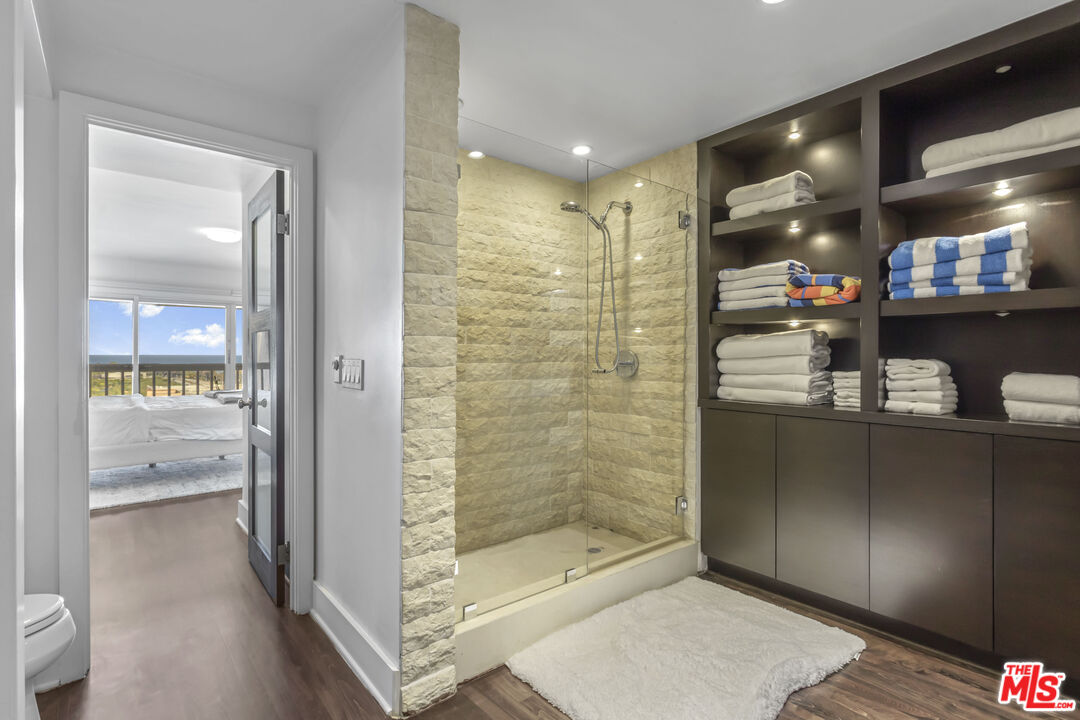 23910 De Ville Way Unit: D