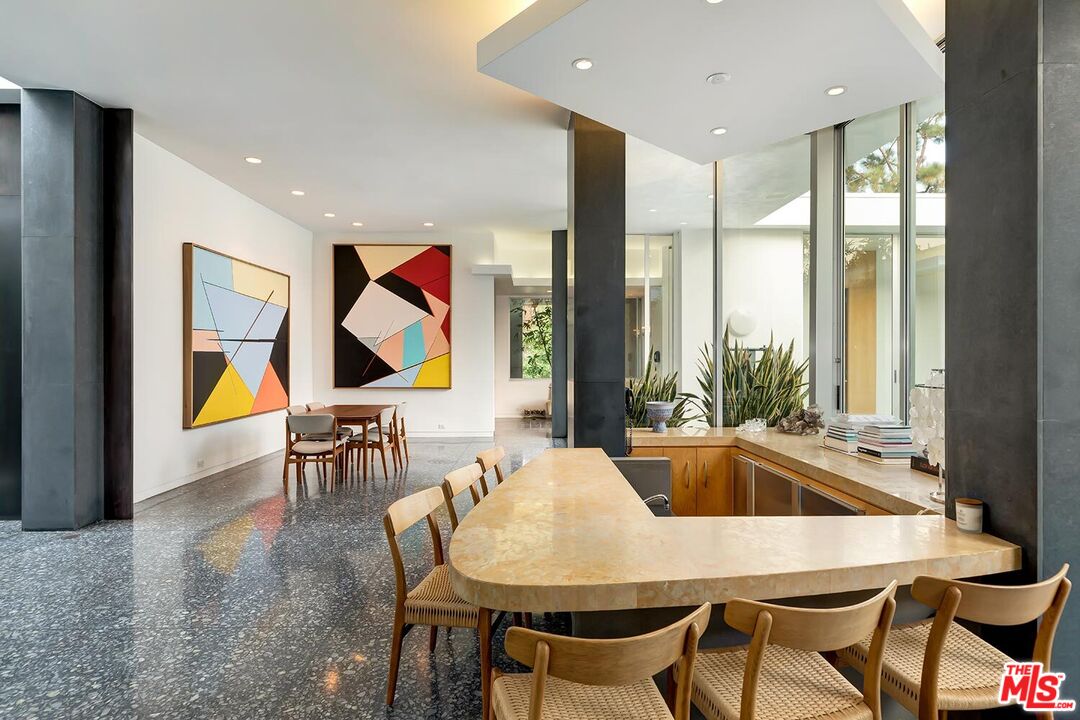 Mid-Century Masterpiece - the Holt House