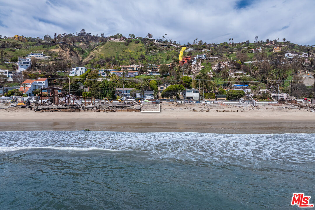 21562 Pacific Coast Hwy