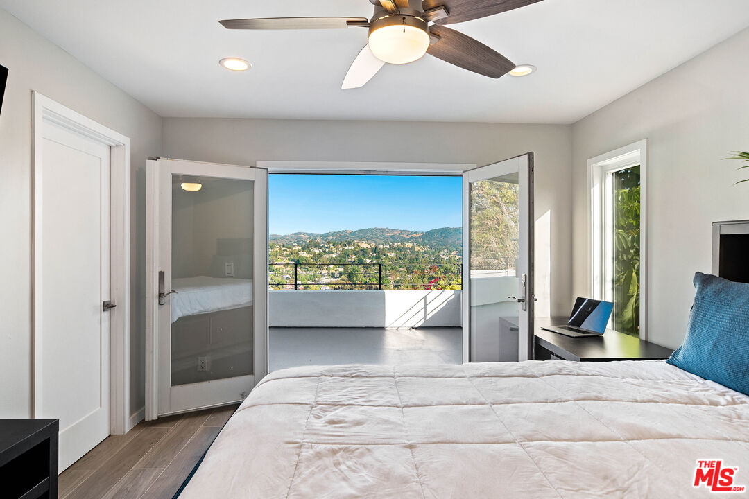 5118 Cerrillos Dr
