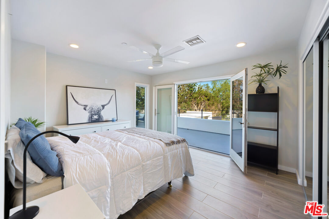 5118 Cerrillos Dr