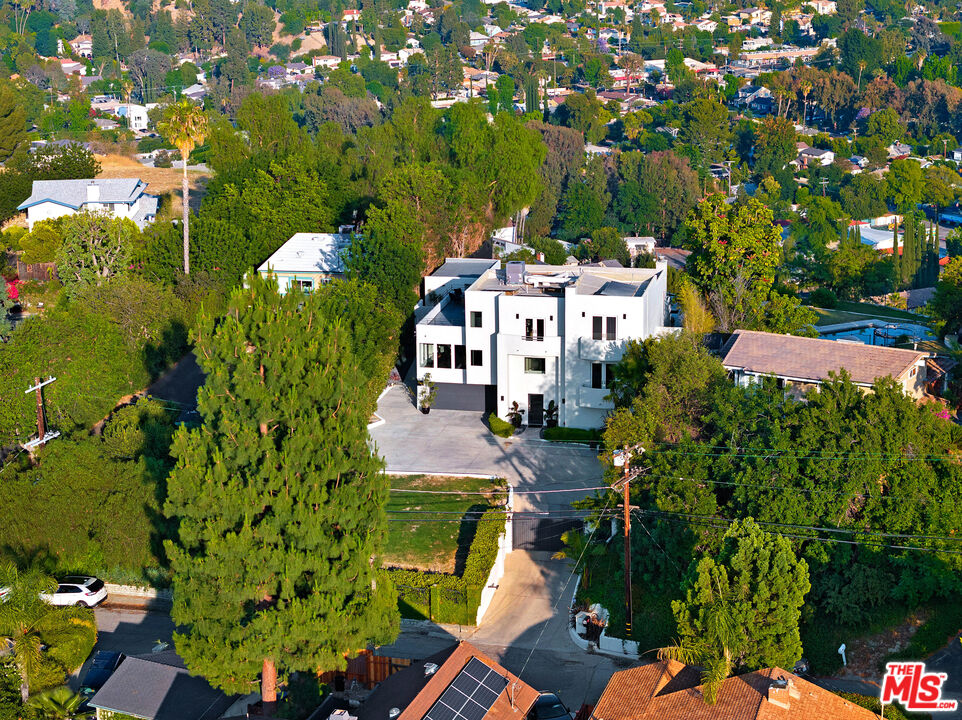 5118 Cerrillos Dr