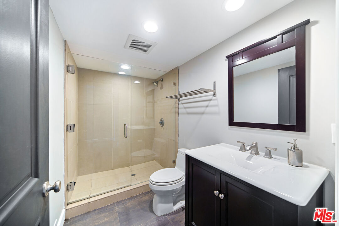 5118 Cerrillos Dr