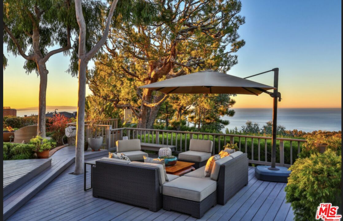 16808 Charmel Ln